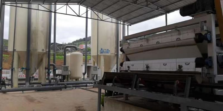 江西卓冶環(huán)?？萍加邢薰? title=